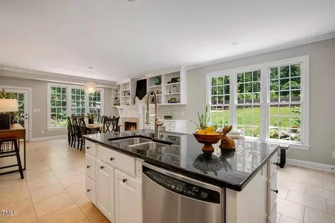 Kitchen - 5809 Garrett Rd, Durham, NC 27707 photo 5 of 5