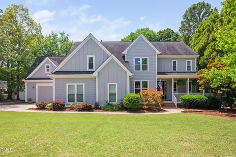 300 Pond Bluff Way, Cary, NC 27513