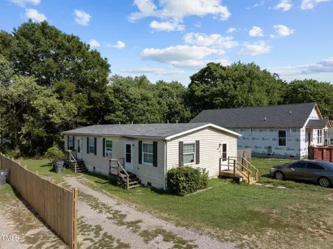 120 Daniel St, Oxford, NC 27565