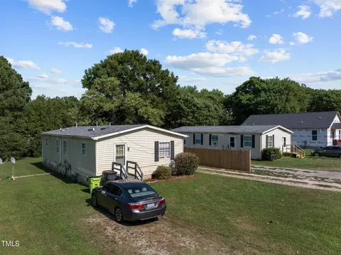 126 Daniel St, Oxford, NC 27565