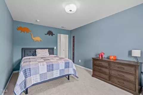 Bedroom - 1224 Huffington Oak Dr, Willow Spring, NC 27592 photo 5 of 9