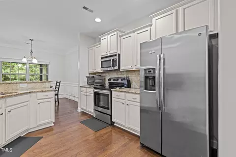 417 Bryerstone Dr, Willow Spring, NC 27592 photo 5