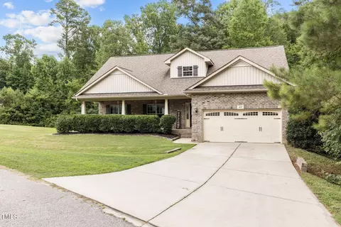 417 Bryerstone Dr, Willow Spring, NC 27592