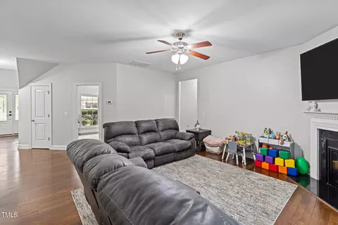 417 Bryerstone Dr, Willow Spring, NC 27592 photo 15