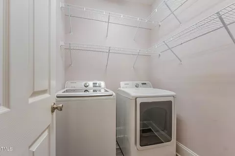 115 Windermere Dr #403, Durham, NC 27712 photo 15