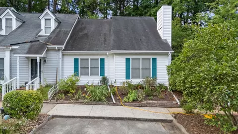 137 Carriage House Trl, Garner, NC 27529