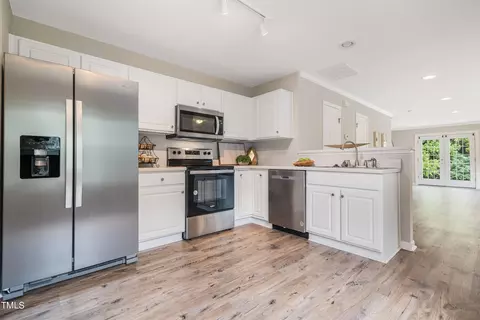 121 Student Pl, Durham, NC 27713 photo 7
