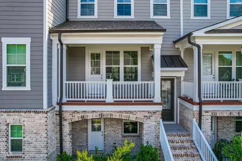 142 Mazarin Ln, Cary, NC 27519