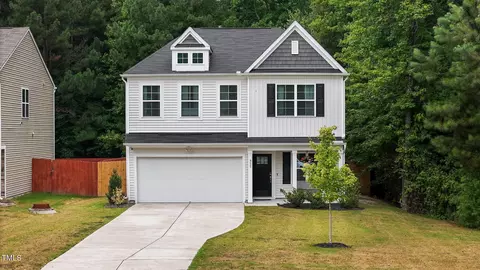 952 Stolls Ln, Knightdale, NC 27545