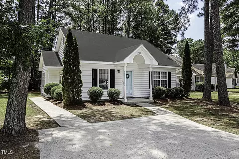 1429 Briar Glenn Rd, Rocky Mount, NC 27804