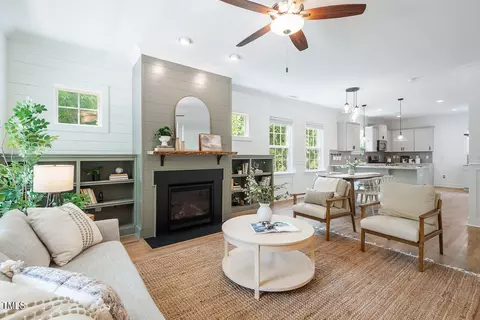 2812 W Main St, Durham, NC 27705 photo 6