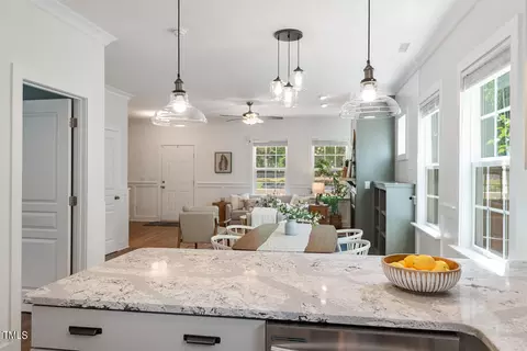 2812 W Main St, Durham, NC 27705 photo 15