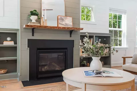 2812 W Main St, Durham, NC 27705 photo 8