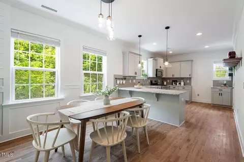 2812 W Main St, Durham, NC 27705 photo 9