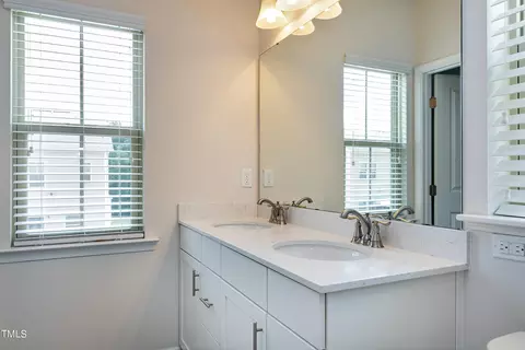 1027 Drayman Pl, Apex, NC 27502 photo 16