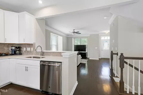 1027 Drayman Pl, Apex, NC 27502 photo 11