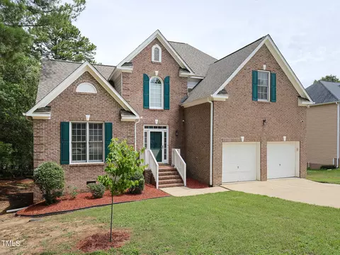 7 Wateroaks Ct, Durham, NC 27703