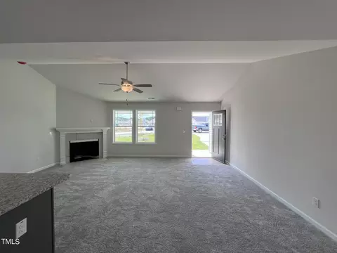 Living - 184 Grace Ridge Ct, Benson, NC 27504 photo 2 of 3