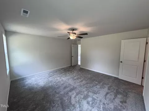 Bedroom - 184 Grace Ridge Ct, Benson, NC 27504 photo 1 of 3