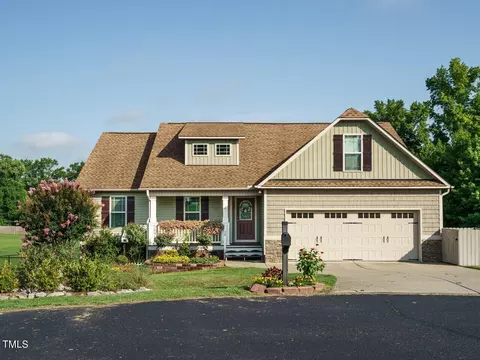26 Cherrywood Dr, Angier, NC 27501