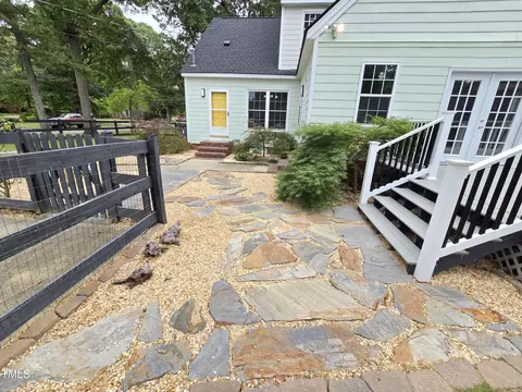 1202 Chestnut Dr, Smithfield, NC 27577 photo 9