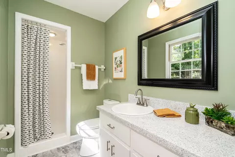 Bath - 4700 Berini Dr, Durham, NC 27705 photo 1 of 2