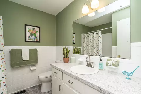 Bath - 4700 Berini Dr, Durham, NC 27705 photo 2 of 2