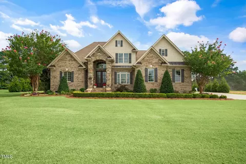 6303 Crossmoor Dr, Wilson, NC 27896