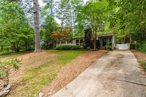 1005 Dogwood Ln, Raleigh, NC 27607