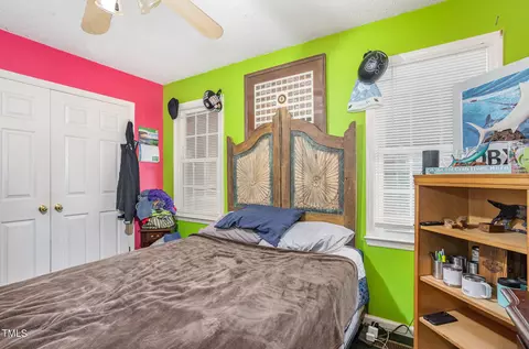 Bedroom - 1575 Honeycutt Rd, Willow Spring, NC 27592 photo 5 of 7