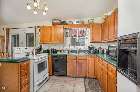 Kitchen - 1575 Honeycutt Rd, Willow Spring, NC 27592 photo 2 of 2