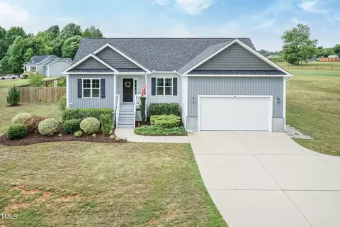 316 Wynnridge Dr, Angier, NC 27501