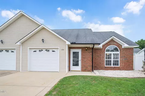 124 Ariel St, Lillington, NC 27546