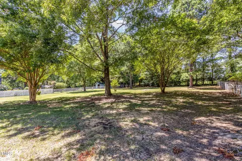 2008 Umstead Rd, Durham, NC 27712 photo 32