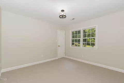 2008 Umstead Rd, Durham, NC 27712 photo 28