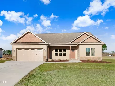 135 Ralph Dr, Pikeville, NC 27863