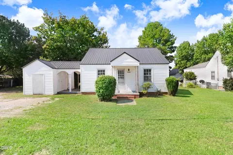 2076 Us 70a, Selma, NC 27576