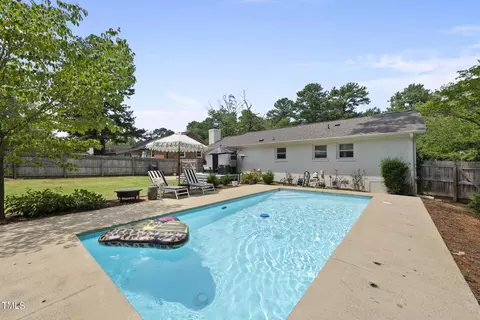 512 E Millbrook Rd, Raleigh, NC 27609 photo 3
