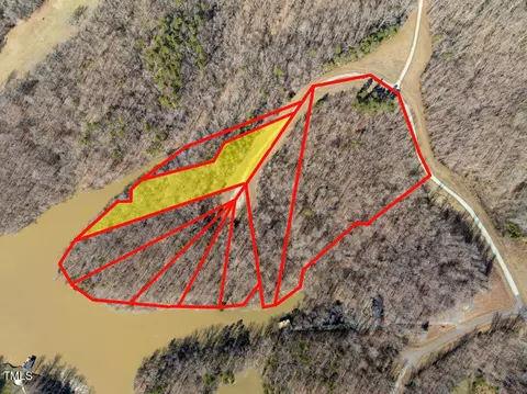 35 Summer Oak Dr, Roxboro, NC 27573