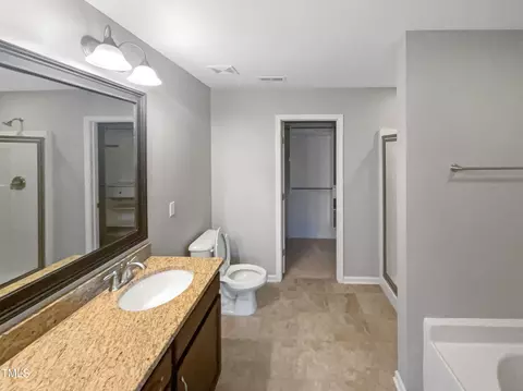 Bath - 415 Oak Forest View Ln, Wake Forest, NC 27587 photo 3 of 7