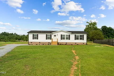 123 Westside Dr, Benson, NC 27504