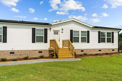 123 Westside Dr, Benson, NC 27504 photo 4