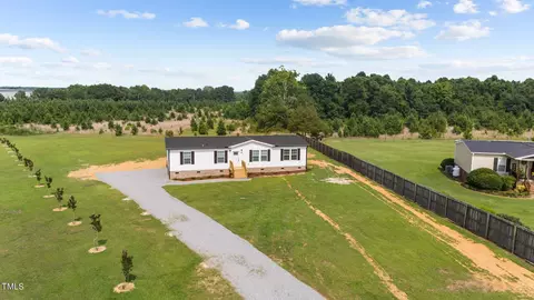 123 Westside Dr, Benson, NC 27504 photo 6