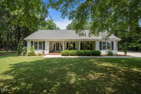 1012 Westhaven St, Dunn, NC 28334