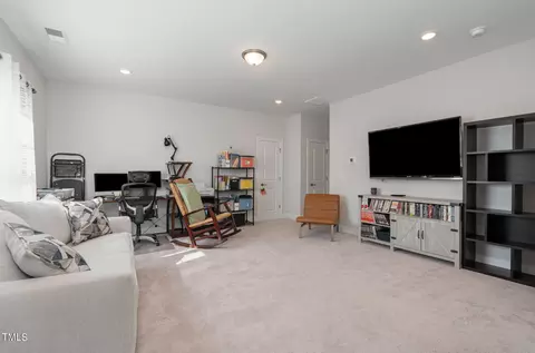 1201 White Flint Cir, Durham, NC 27703 photo 17