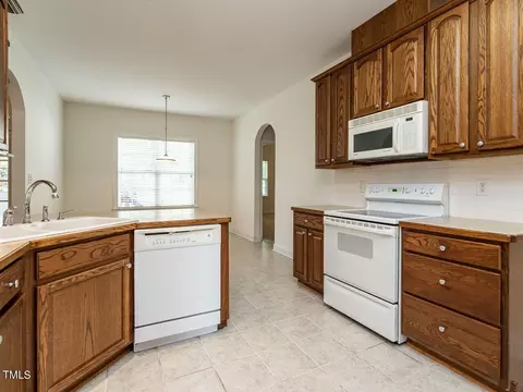 7104 Pekin Dr, Willow Spring, NC 27592 photo 11