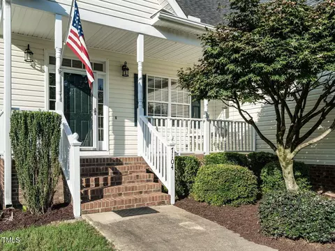 7104 Pekin Dr, Willow Spring, NC 27592 photo 4