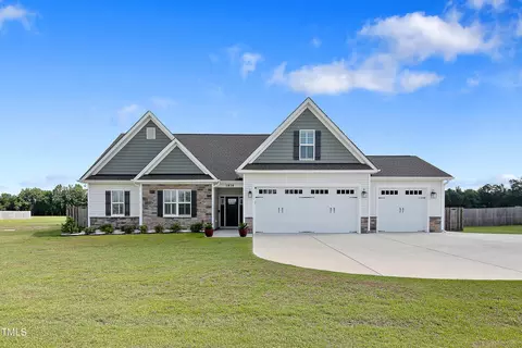 1934 Josey Williams Rd, Erwin, NC 28339