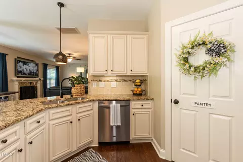 124 Colson Dr, Garner, NC 27529 photo 15