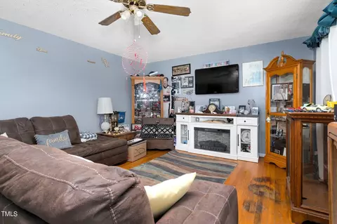 9405 Glover Rd, Bailey, NC 27807 photo 3
